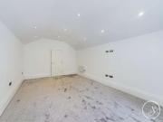 3 bed flat for sale