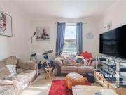 3 bed flat for sale