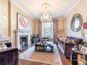 3 bed flat for sale