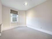 3 bed flat for sale