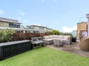3 bed flat for sale