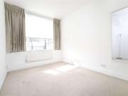 3 bed flat for sale