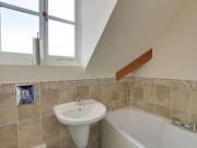 3 bed flat for sale