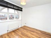 3 bed flat for sale