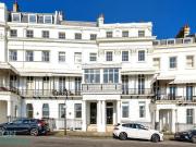 3 bed flat for sale