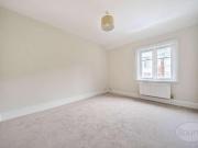 3 bed flat for sale