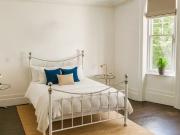 3 Bed Flat, Great Portland Street, W1W