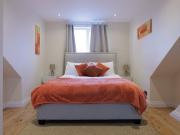 3 Bed Flat, Hanover Road, NW10