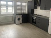 3 Bed Flat, Ilderton Road, SE15