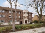 3 bed flat in Clapham. Ideal for group of sharers