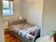 3 bed flat in Elephant & Castle