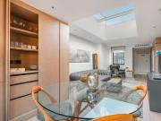 3 Bed Flat, Maddox Street, W1S