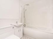 3 Bed Flat, Melrose Avenue, NW2