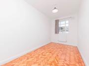 3 Bed Flat, Monarch Court, N2