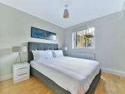 3 Bed Flat, Providence Square, SE1