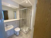 3 bed flat to let in Manchester in The Landmark, M5