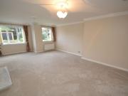 3 bed flat to rent in Briar Grove, Glasgow, G43