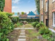 3 bed flat to rent in Castelnau Mansions, Barnes, SW13 |...