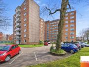 3 bed flat to rent in Melville Road, Edgbaston,...