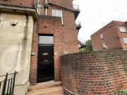 3 bed flat to rent in romford road, forest gate, e7