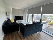 3 Bed Flat, Trafford Road, M5