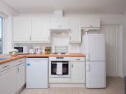 3 Bed Ground Floor Flat E Has an Apartment