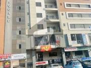 3 Bed luxury Corner Apartment with Gas, Elevator,...