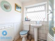 3 bed Mid Terraced House for Rent