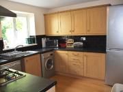 3 bed Mid Terraced House to rent in Cardiff South...