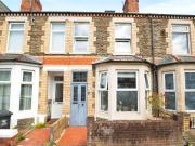 3 bed Mid Terraced House to rent in Cardiff South...
