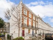 4 bed Mid Terraced House to rent in London Kensington...