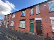 3 bed Mid Terraced House to rent in Manchester Greater...