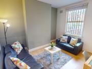 3 bed Mid Terraced House to rent in Nottingham...