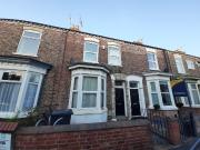 3 bed Mid Terraced House to rent in York North...