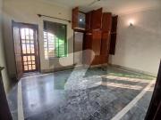 3 Bed Middle Portion Available For Rent On 10 Marla Bani...