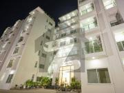 3 Bed Ready to Move Apartment Available In Zameen Opal...