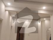 3 BED S FLAT AVAILABLE For Rent Gulistan e Jauhar Block 13
