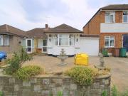 3 bed Semi detached bungalow in Benfleet Close, Sutton,...