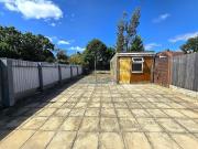3 Bed Semi detached house For Rent
