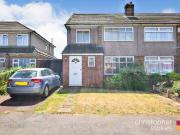 3 Bed Semi detached house For Rent