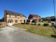 3 bed semi detached house to rent in Farthingale Way,...