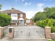 3 Bed, Semi Detached, Potters Bar, Hertfordshire, EN6...