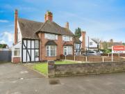 3 bed Semi Detached to rent in Wolverhampton...