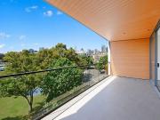 3 Bed & Study 2 Bath w/ 1car space, Stunning City Views