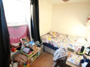 3 Bed Terraced House, Blenheim Gardens, RG1