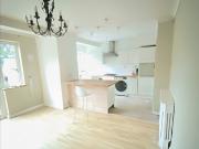 3 Bed Terraced House, Lyndhurst Avenue, SW16