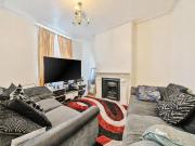 3 Bed Terraced House, Scrooby St, SE6