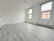 3 bed Terraced House To Let 3 bed Terraced House To Let