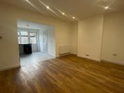 3 bed terraced house to rent in Aurelia Road, Croydon, CR0