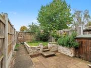 3 bed terraced house to rent in Imperial Avenue,...